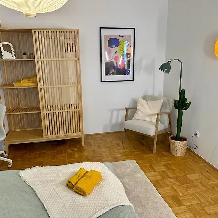 דירה Zentrale Mit Parkplatz