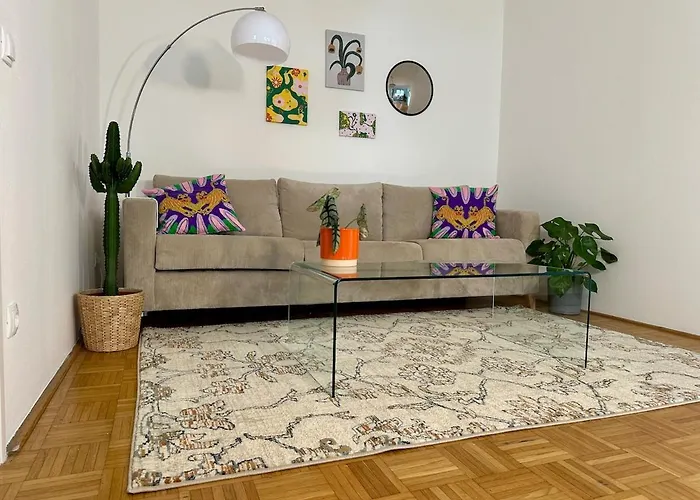 Zentrale Mit Parkplatz Appartement Graz